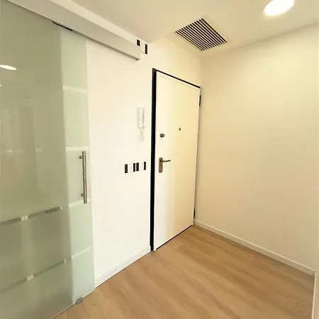 Modern Seafront Flat With Stunning Views Διαμέρισμα Μπιμπιόνε
