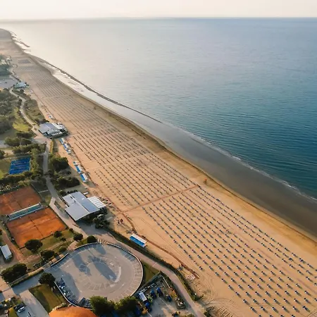 Διαμέρισμα Modern Seafront Flat With Stunning Views