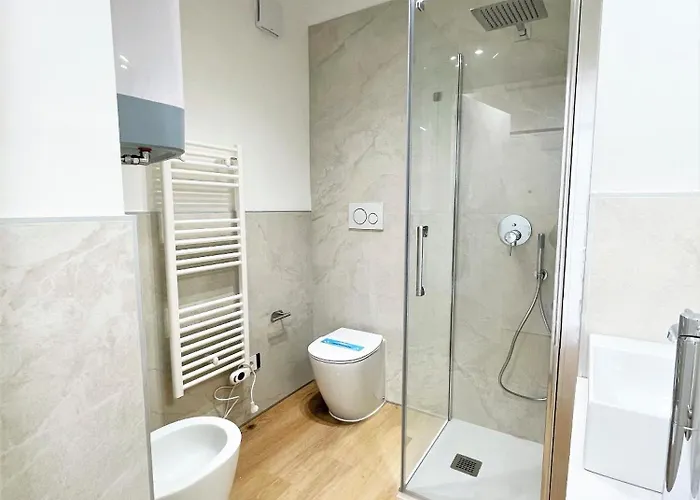 Modern Seafront Flat With Stunning Views